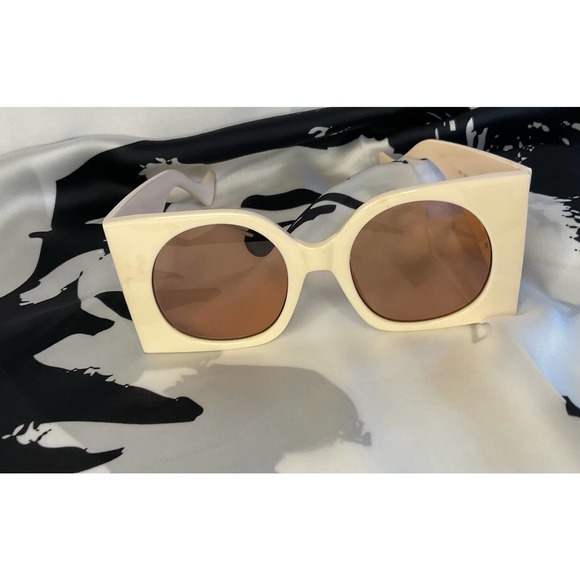Square oversized frame sunglasses - Picture 5 of 10